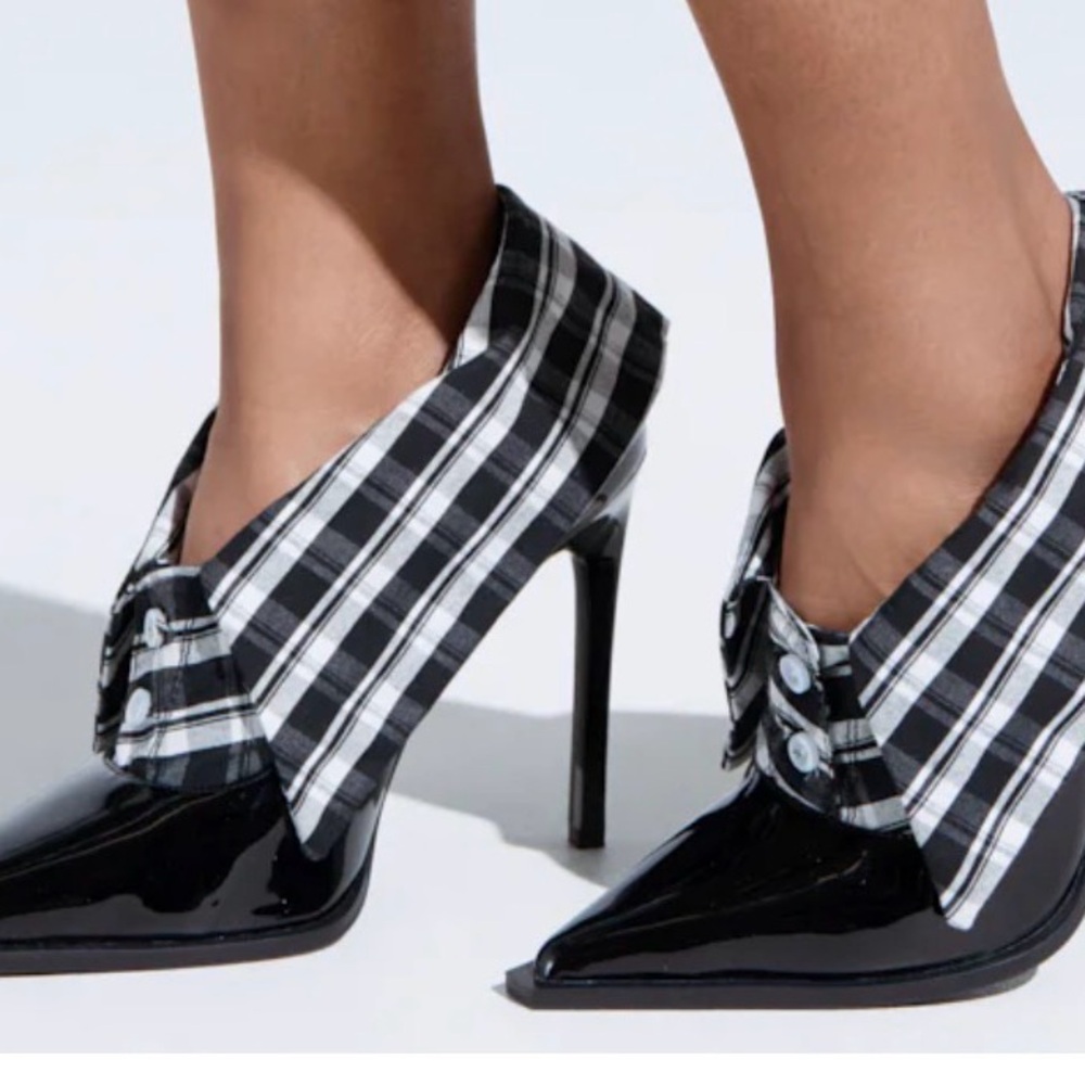 IN SEARCH OF‼️NOT FOR SALE AZALEA WANG Patent Pointed Toe Stiletto Heels